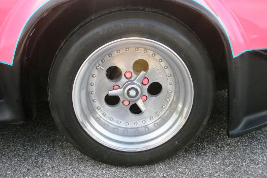  De Tomaso Pantera GT5 1972 года  (фото 3 из 16)